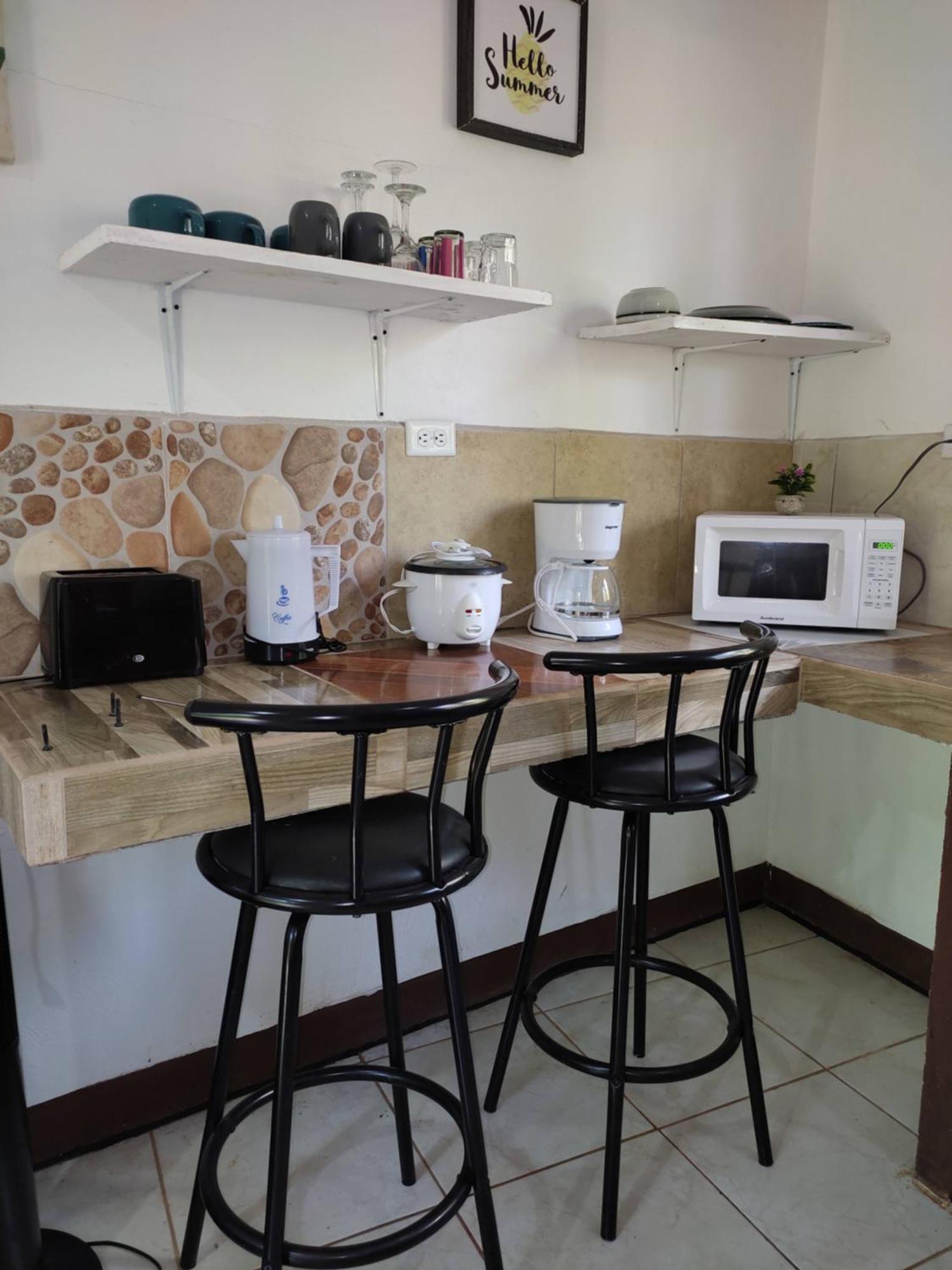 Apartment De Monos, Casitas Equipadas En Guanacaste *