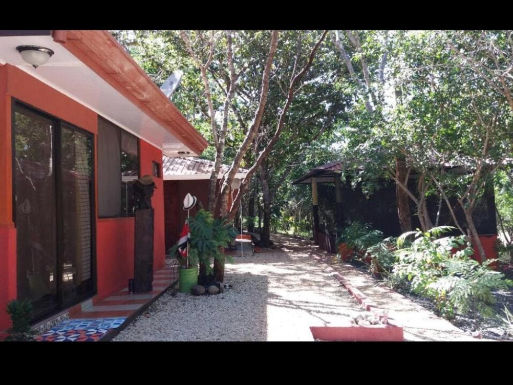 De Monos, Casitas Equipadas En Guanacaste Matapalo (Santa Cruz)